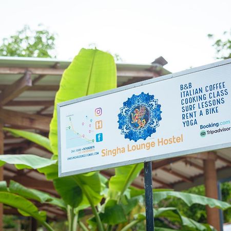 Hostel Singha Lounge อูนาวาตูนา ภายนอก รูปภาพ